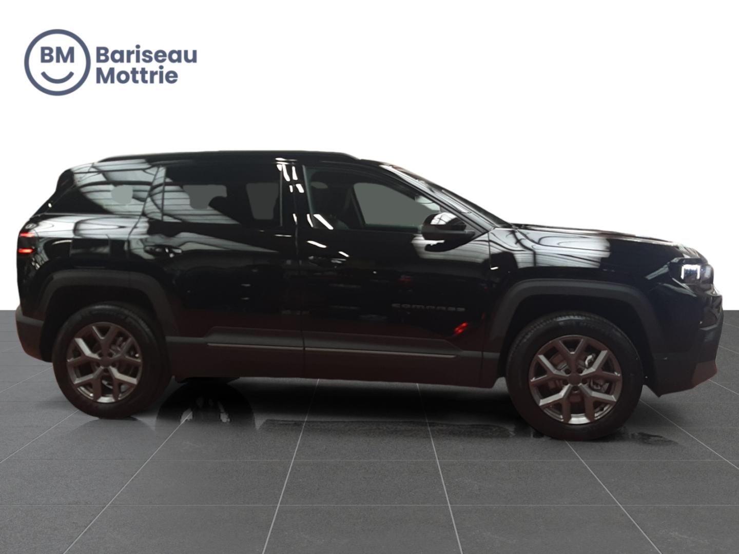 Jeep Compass e-Hybrid-First Edition 1.2 145pk DCT6 - Image 3