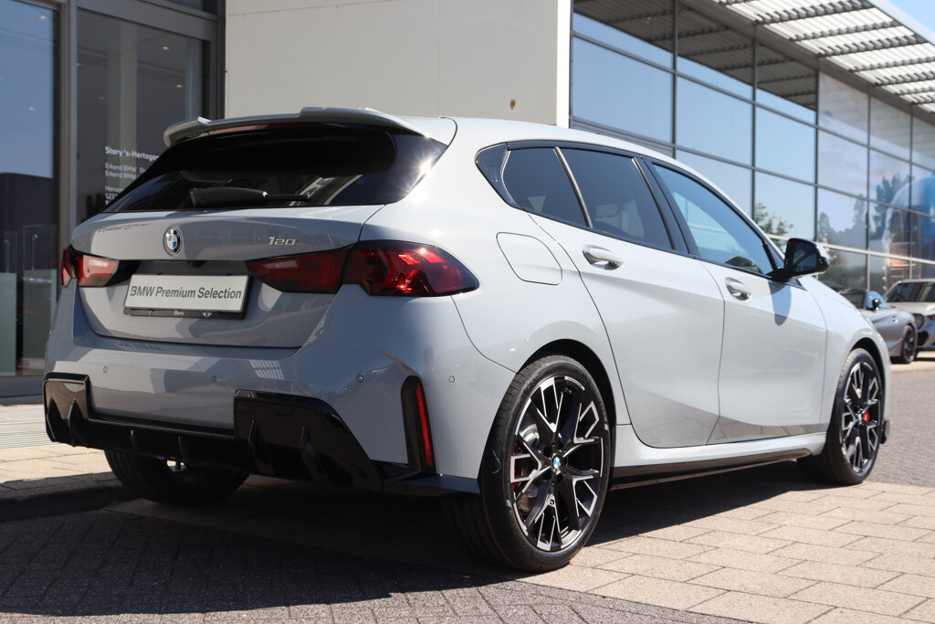 BMW 1 Serie 8
