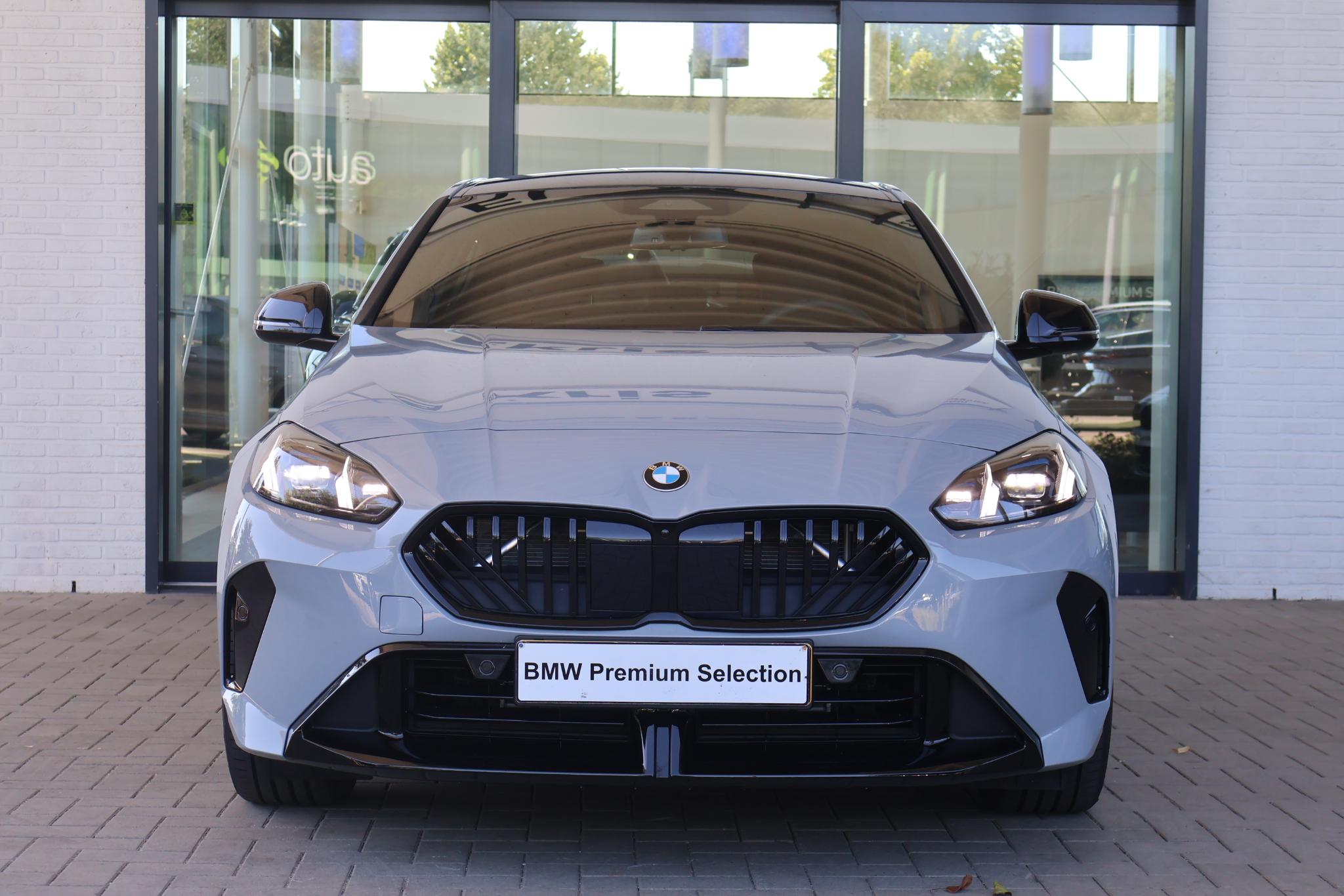 BMW 1 Serie 120 M Sport Design Edition - Afbeelding 3