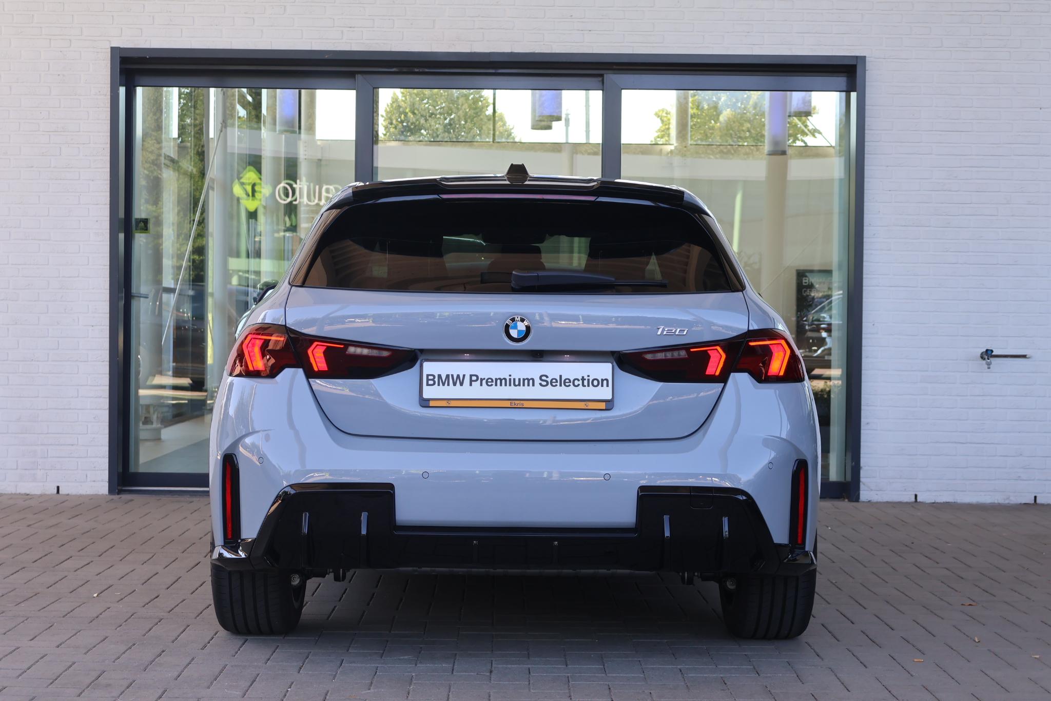 BMW 1 Serie 120 M Sport Design Edition - Afbeelding 4