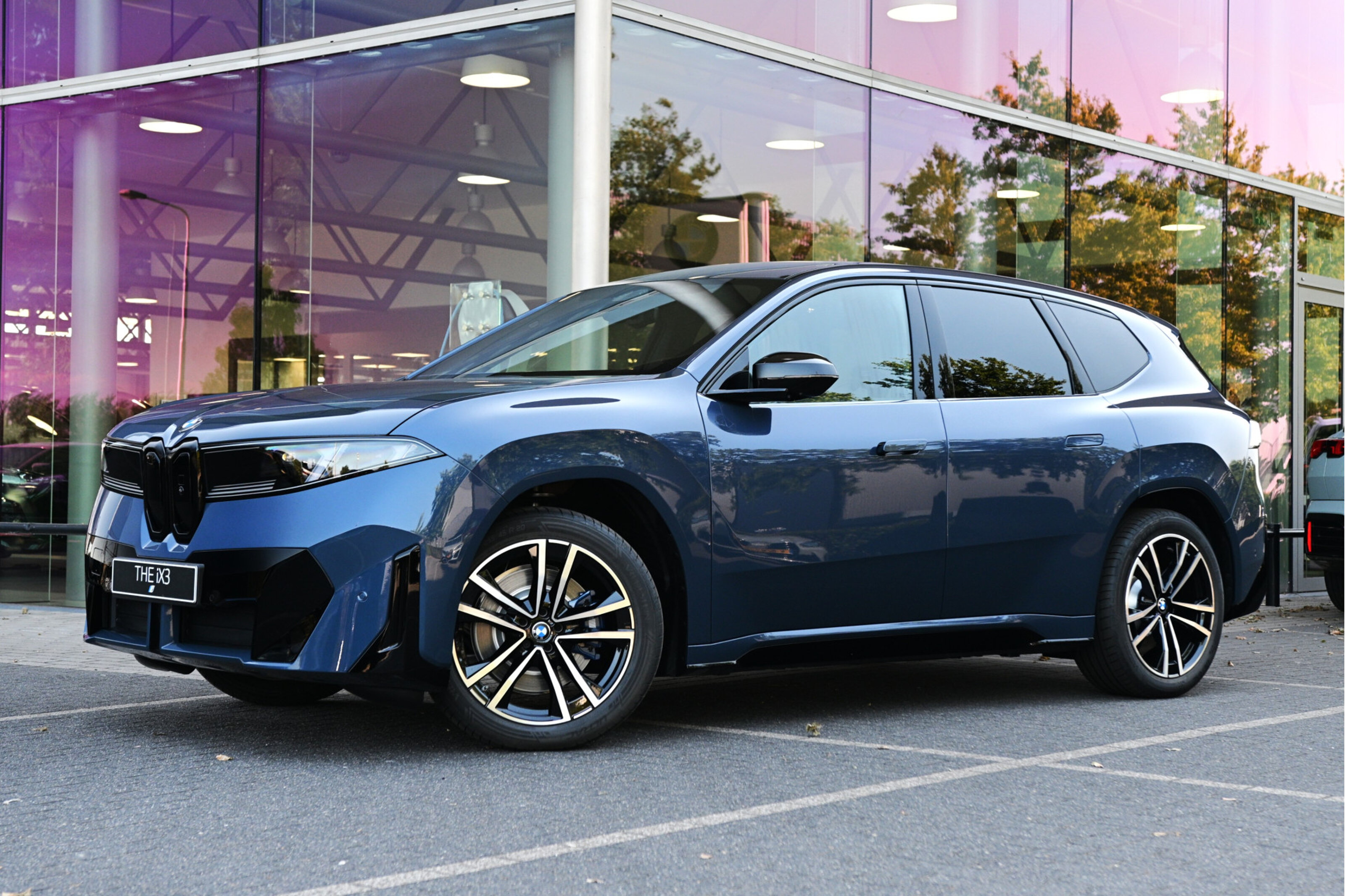 BMW iX3 50 xDrive M Sport