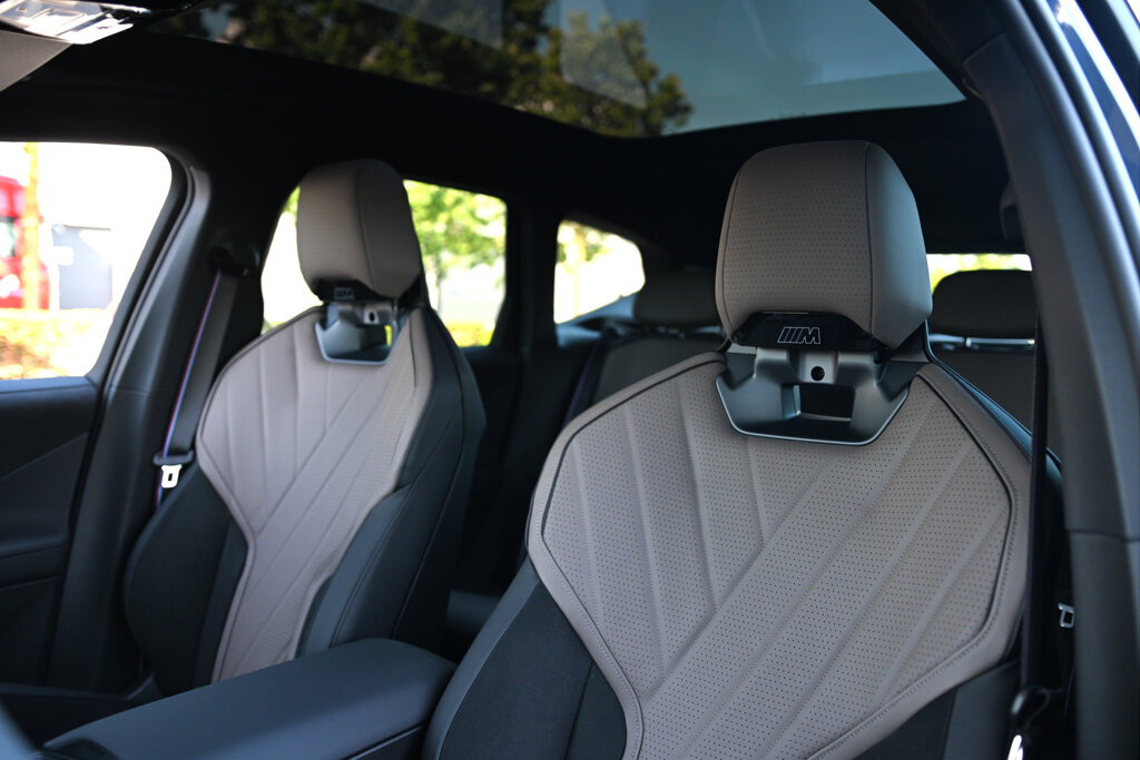 BMW iX3 6