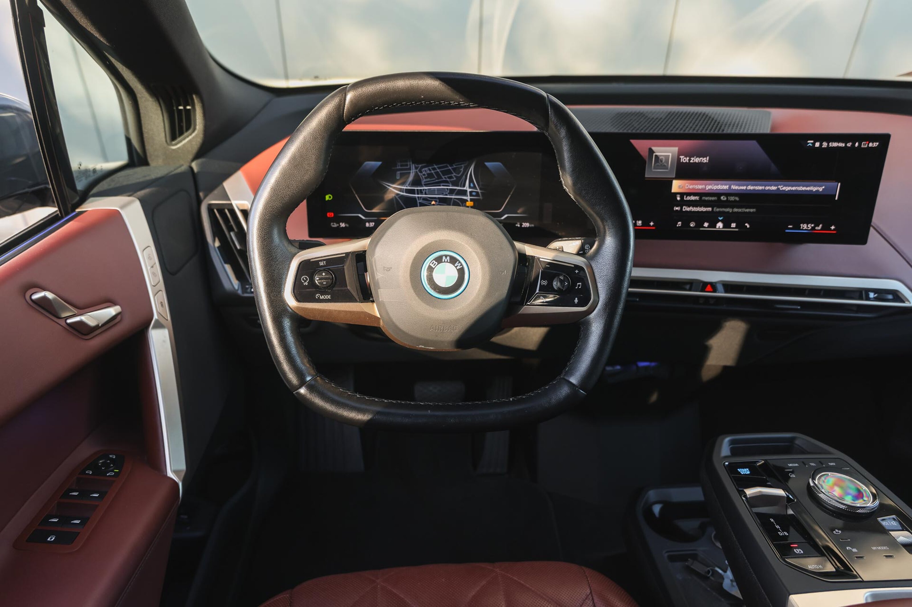 BMW iX xDrive40