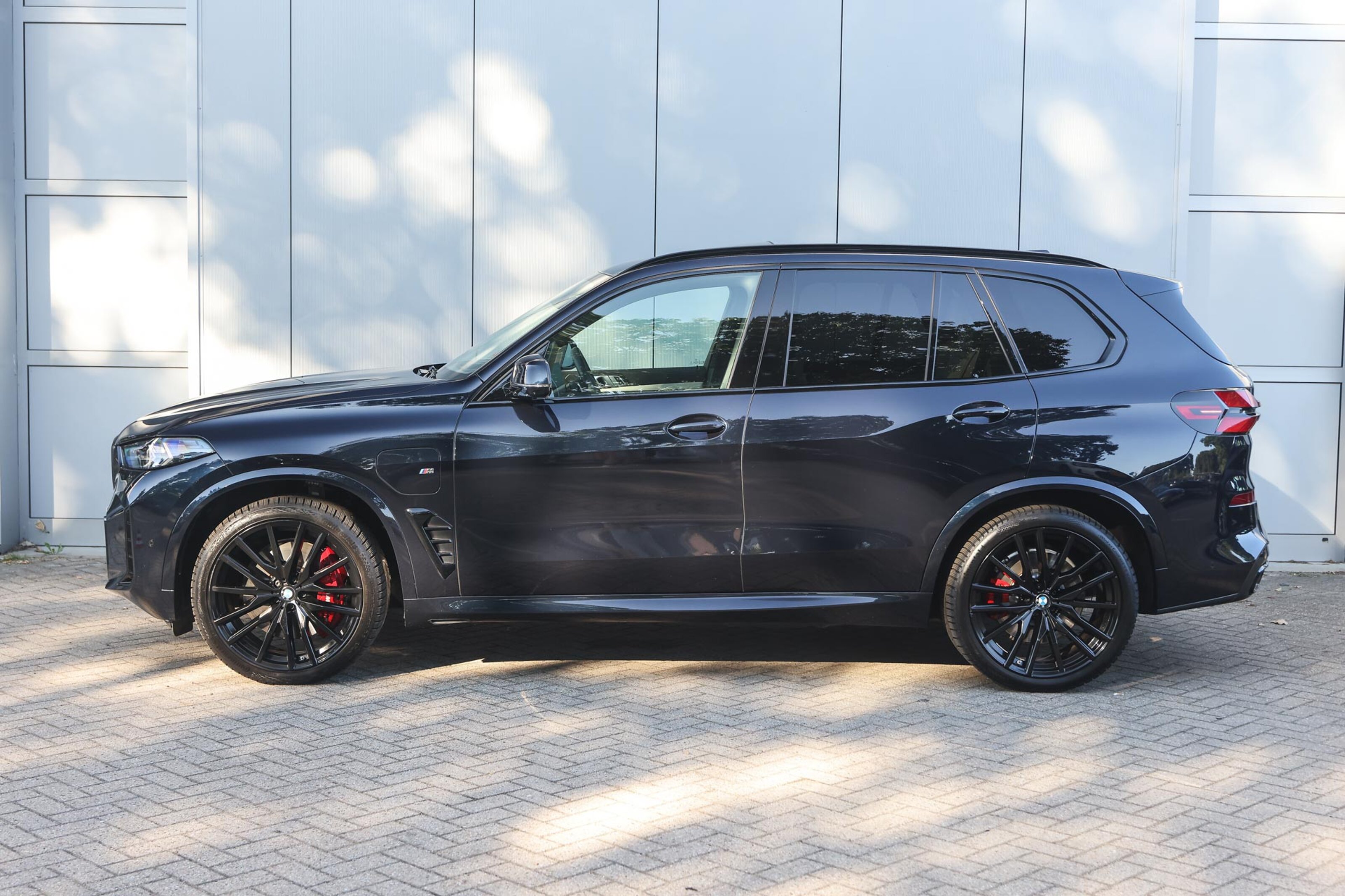BMW X5 8