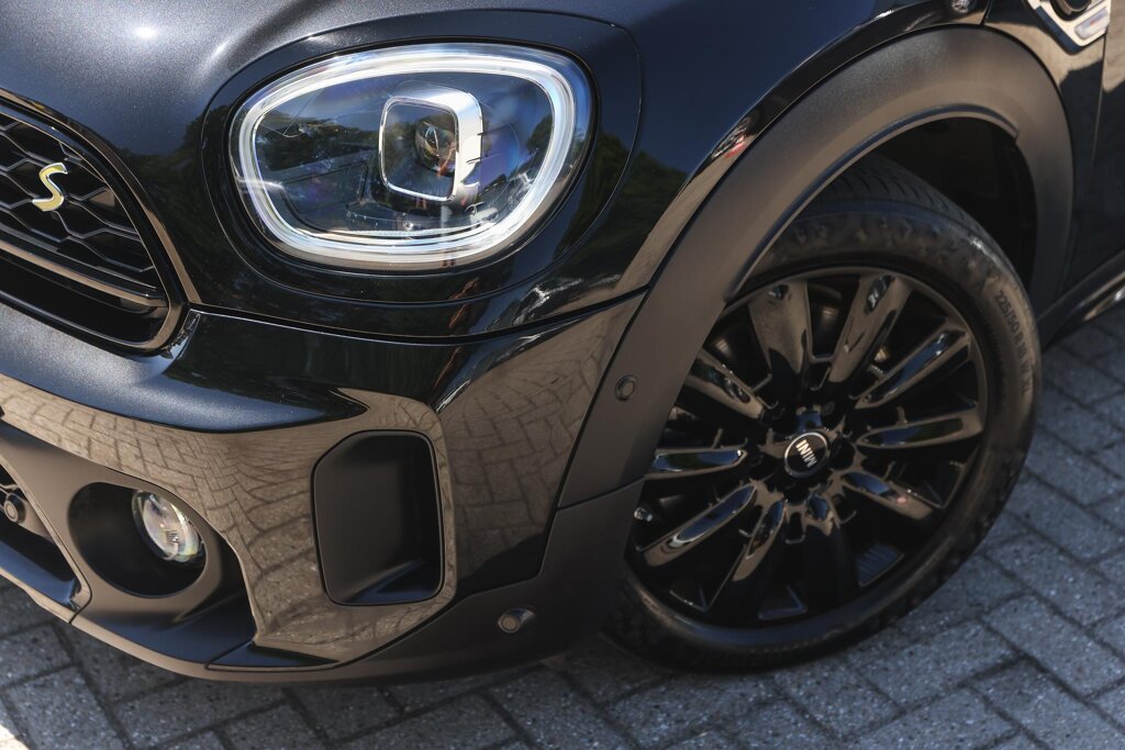 MINI Countryman 28
