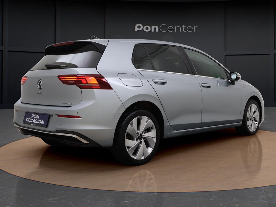 Volkswagen Golf 1.5 eHybrid Style