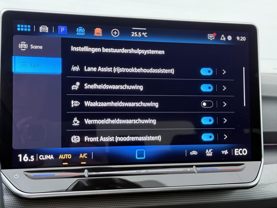 Volkswagen Golf 1.5 eHybrid Style