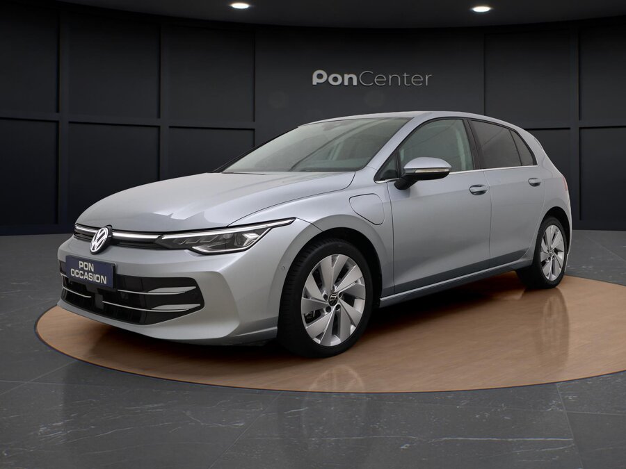 Volkswagen Golf 1.5 eHybrid Style