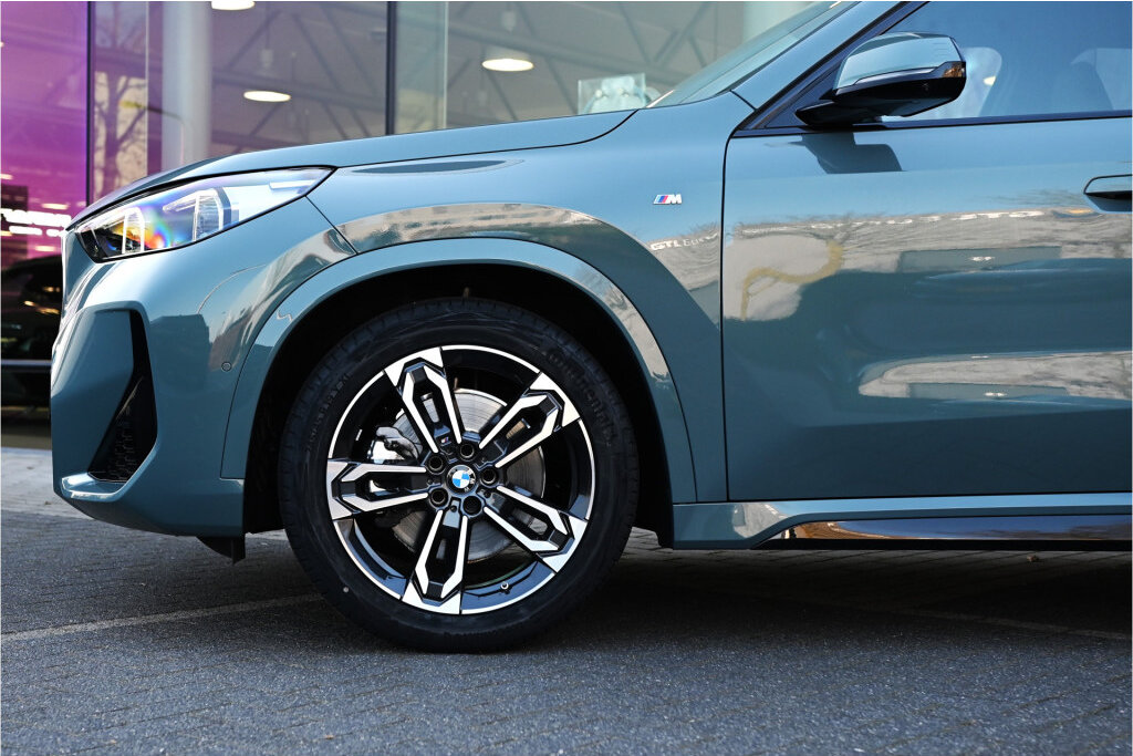 BMW X1 7