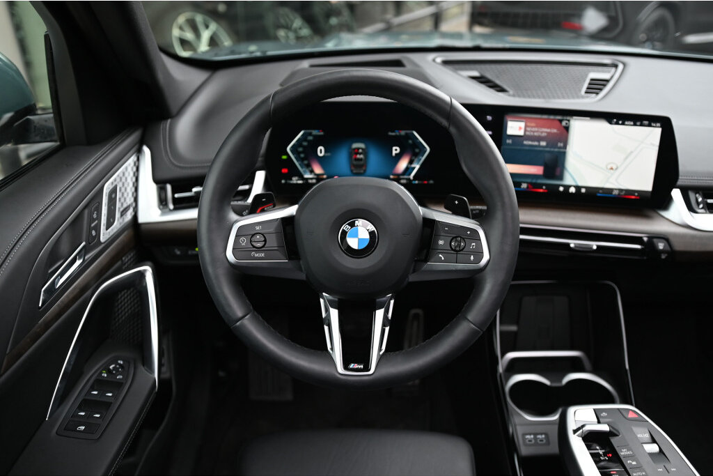 BMW X1 8