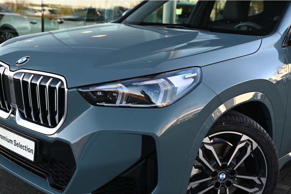 BMW X1 28