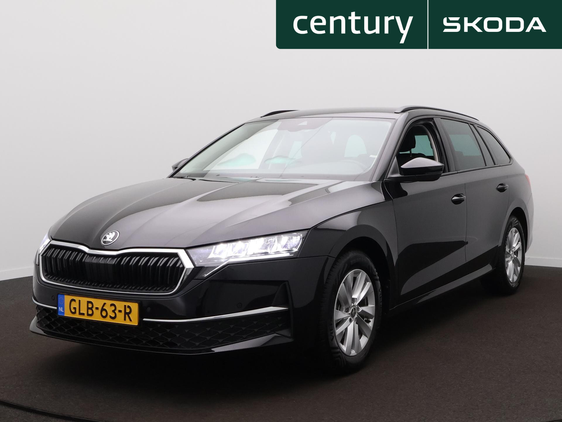 Skoda Octavia Combi 1.5 TSI First Edition