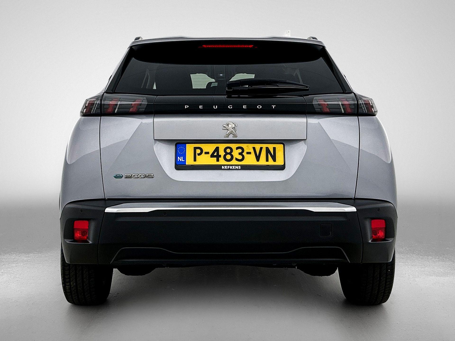 Peugeot e-2008