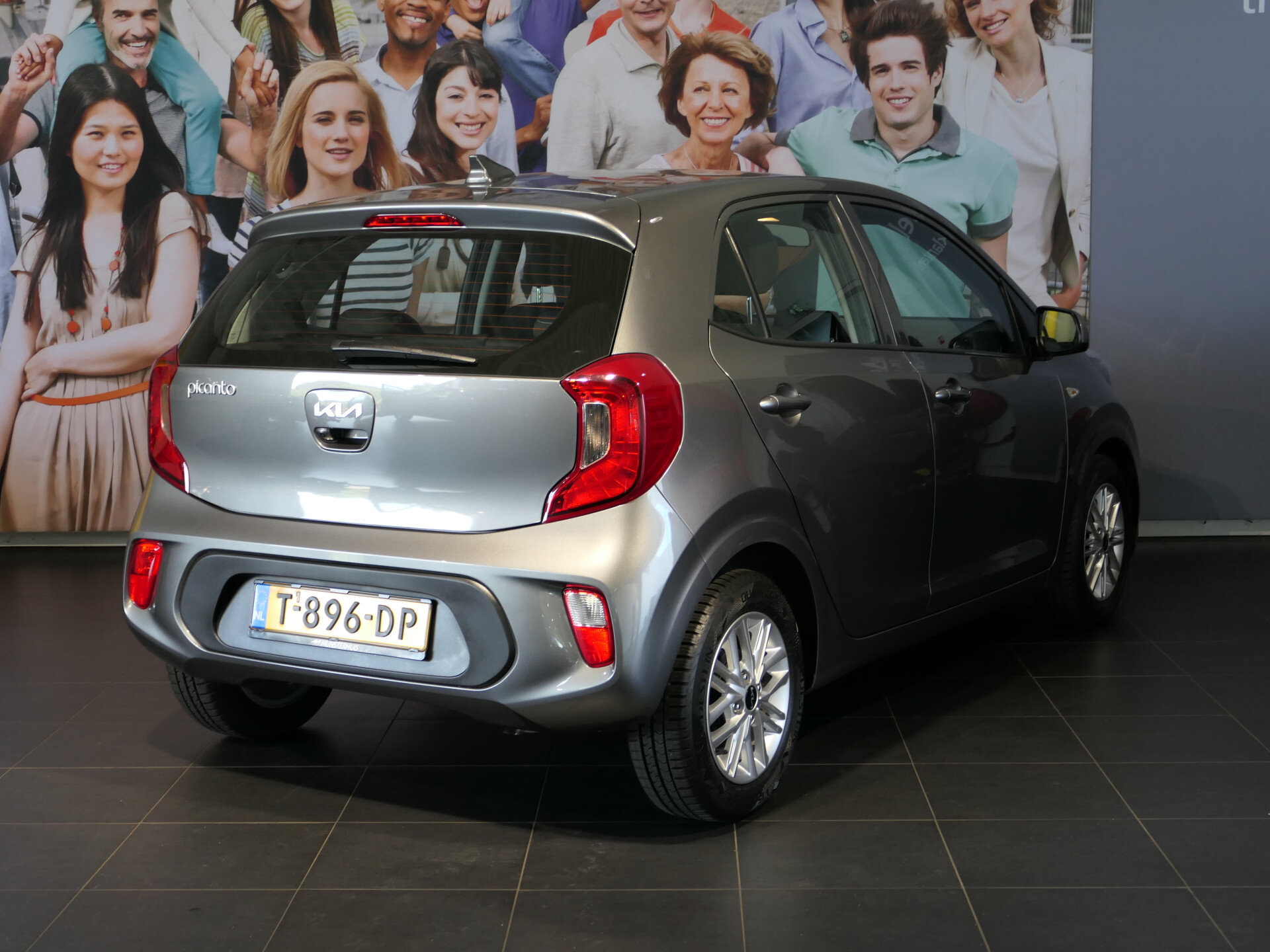 Kia Picanto 1.0 DPi DynamicLine - Occasion Lease vanaf €389 p/m - - Afbeelding 3