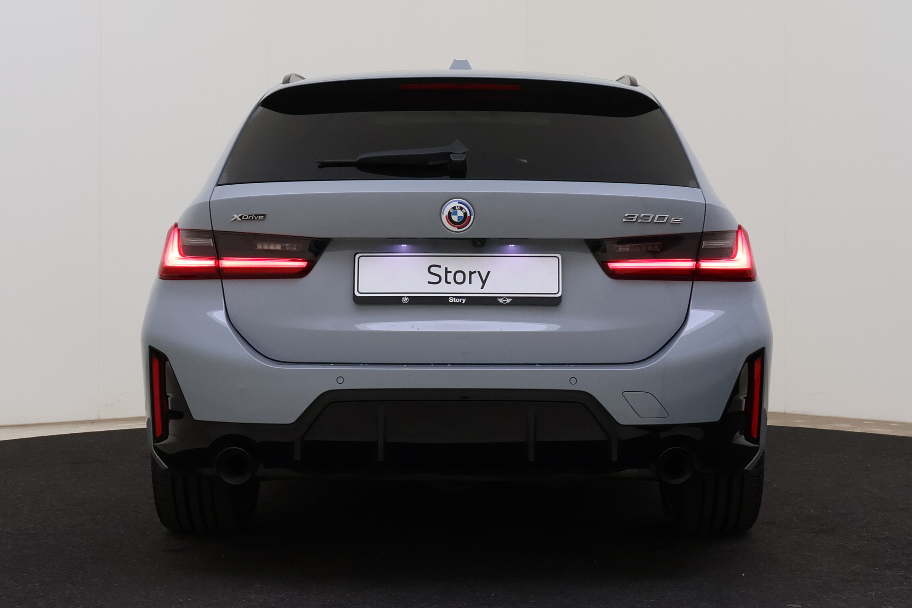 BMW 3 Serie Touring 330e xDrive M Sport Automaat