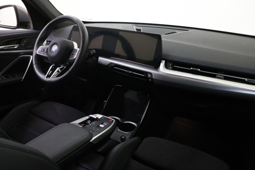 BMW X1 16