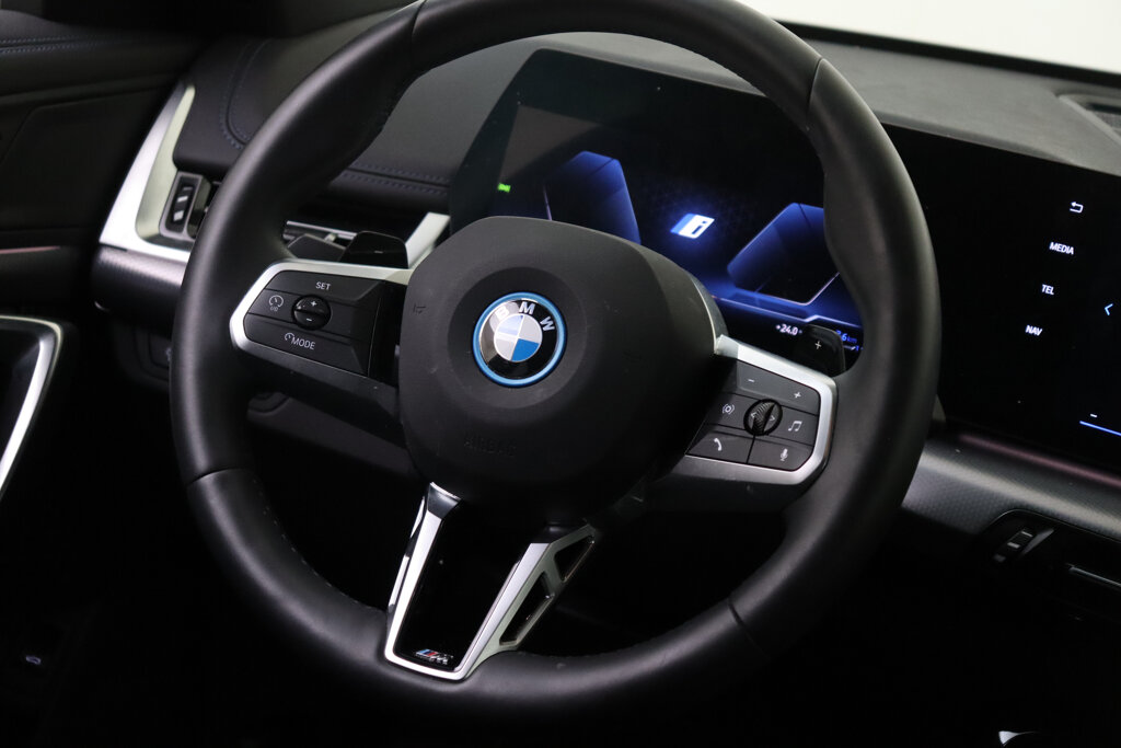 BMW X1 24