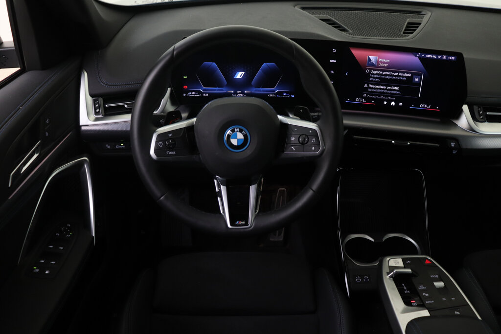 BMW X1 25