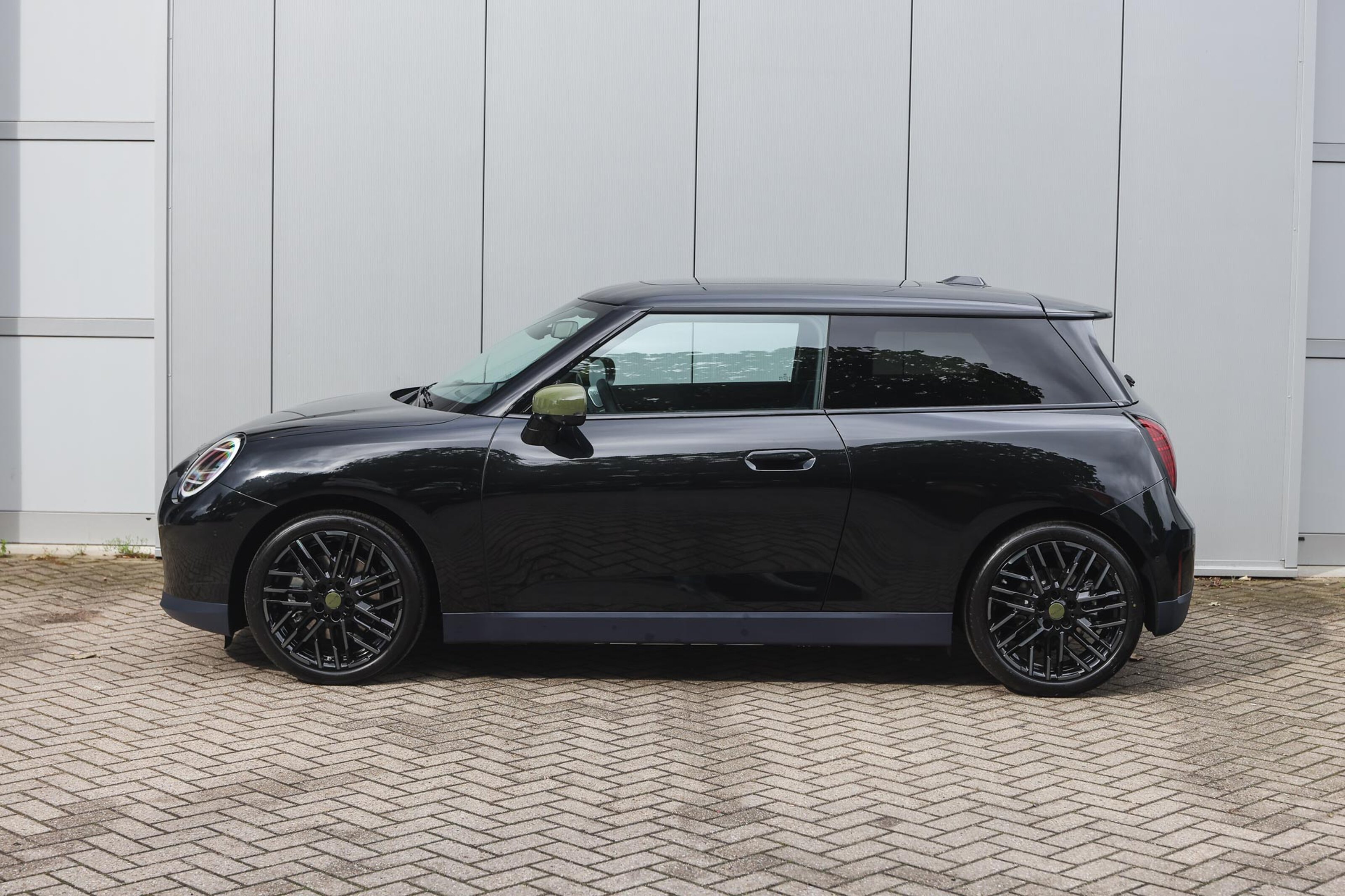 MINI Electric 8