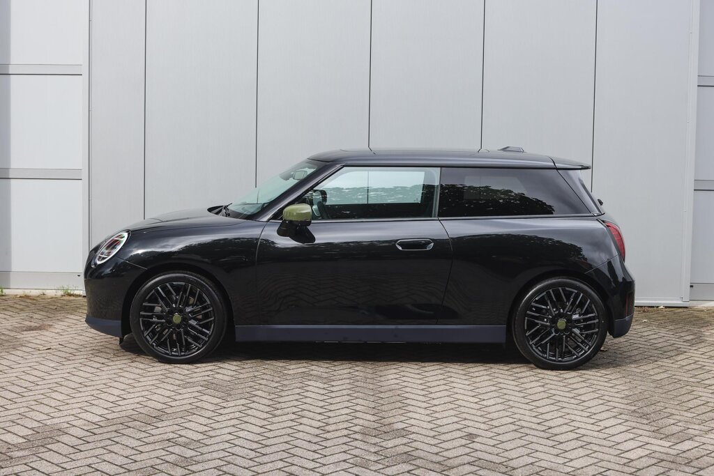 MINI Electric 8
