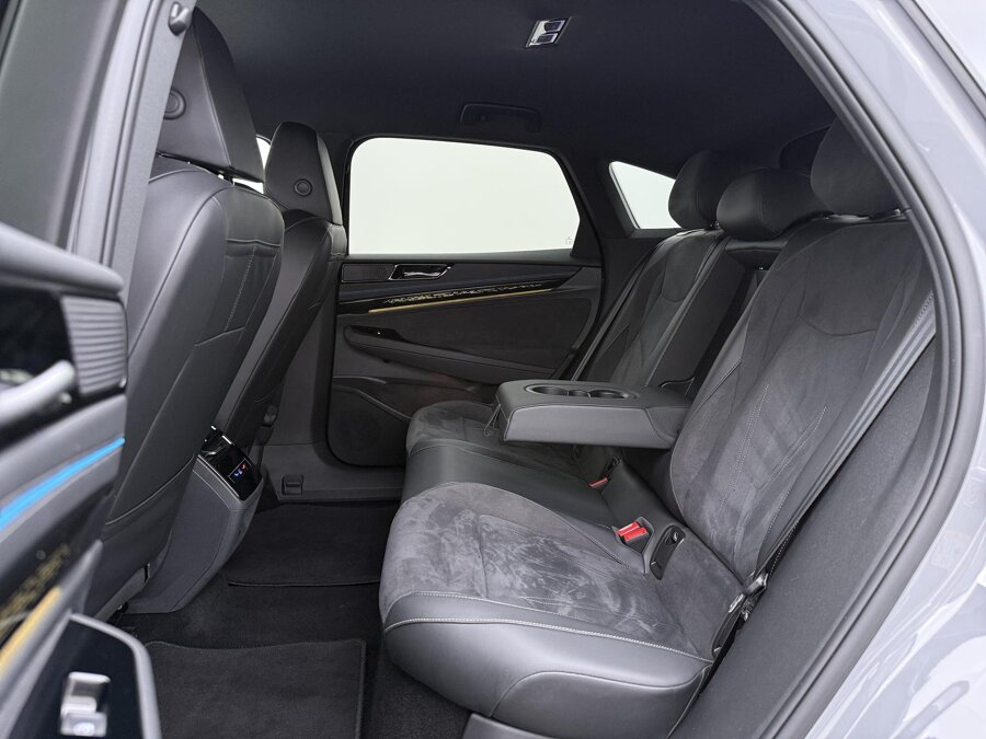 Volkswagen ID.7 Pro Business 77 kWh