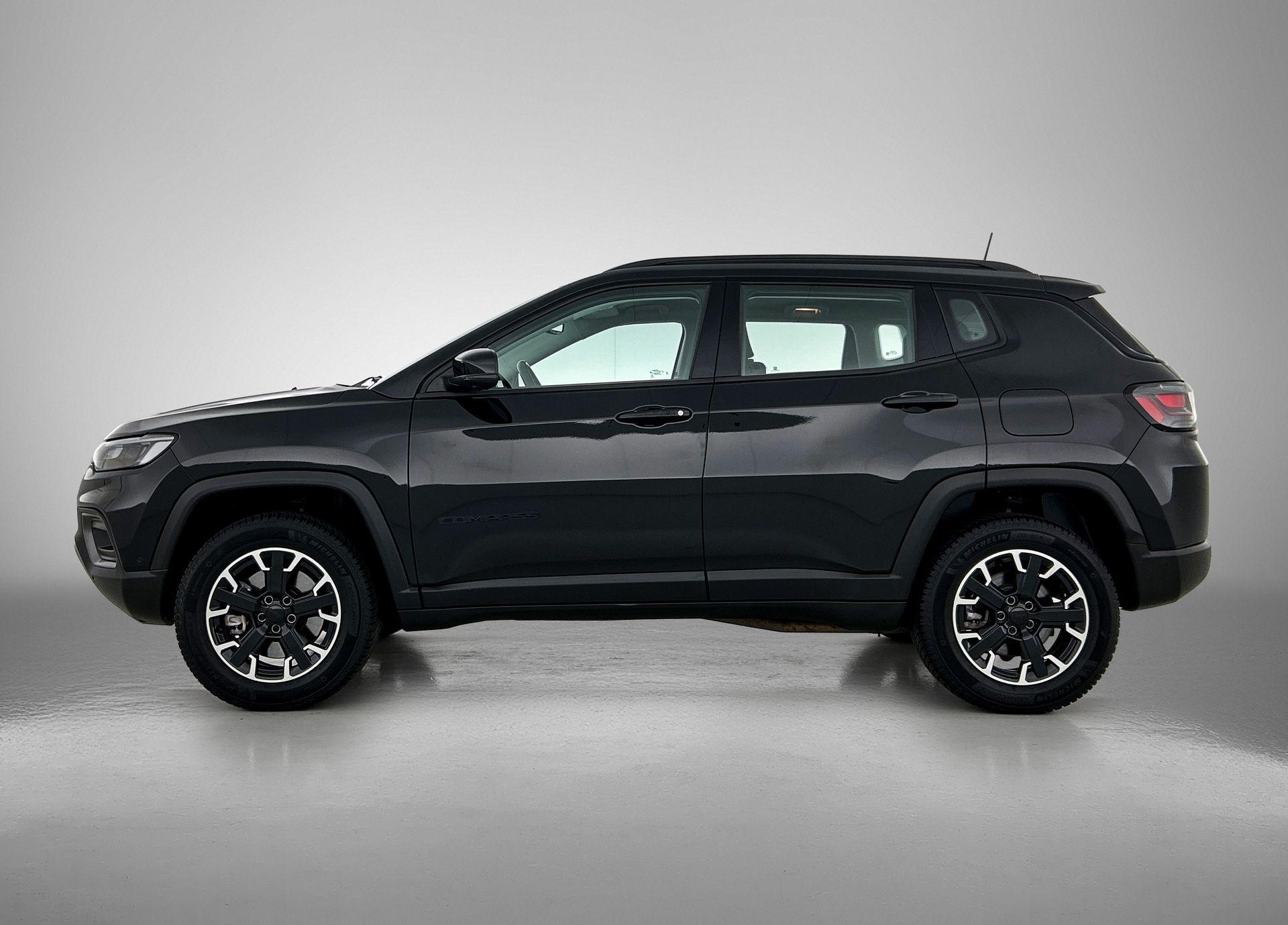 Jeep Compass 4xe 240 Plug-in Hybrid Electric Overland - Afbeelding 2