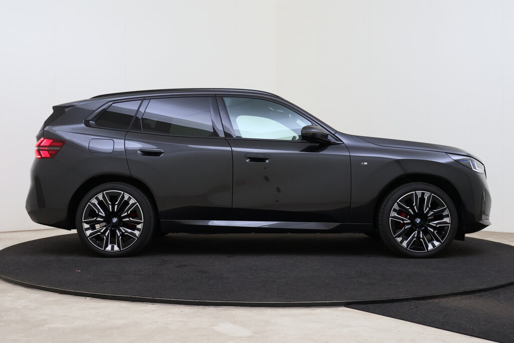 BMW X3 7