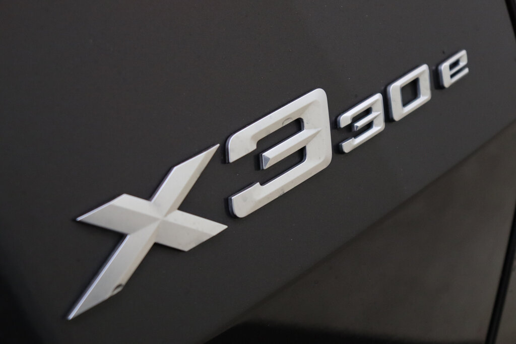 BMW X3 64