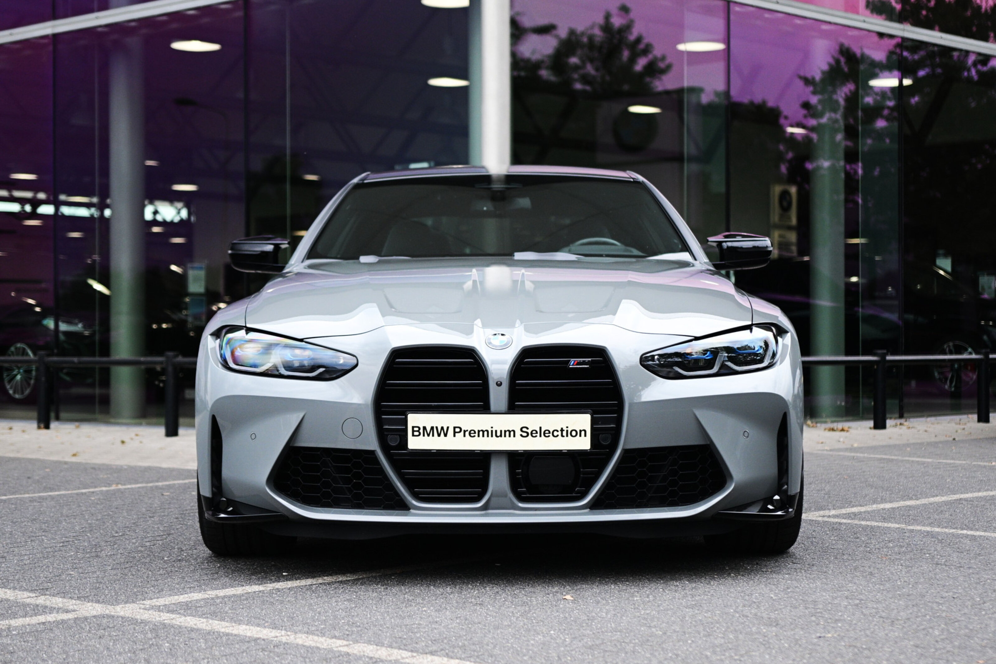 BMW M4 8