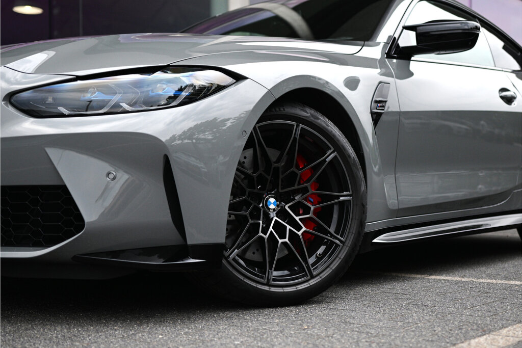 BMW M4 12
