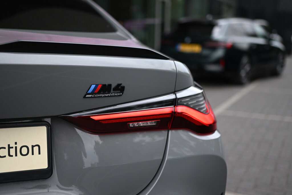 BMW M4 27
