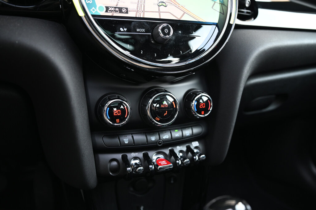 MINI Cooper 16