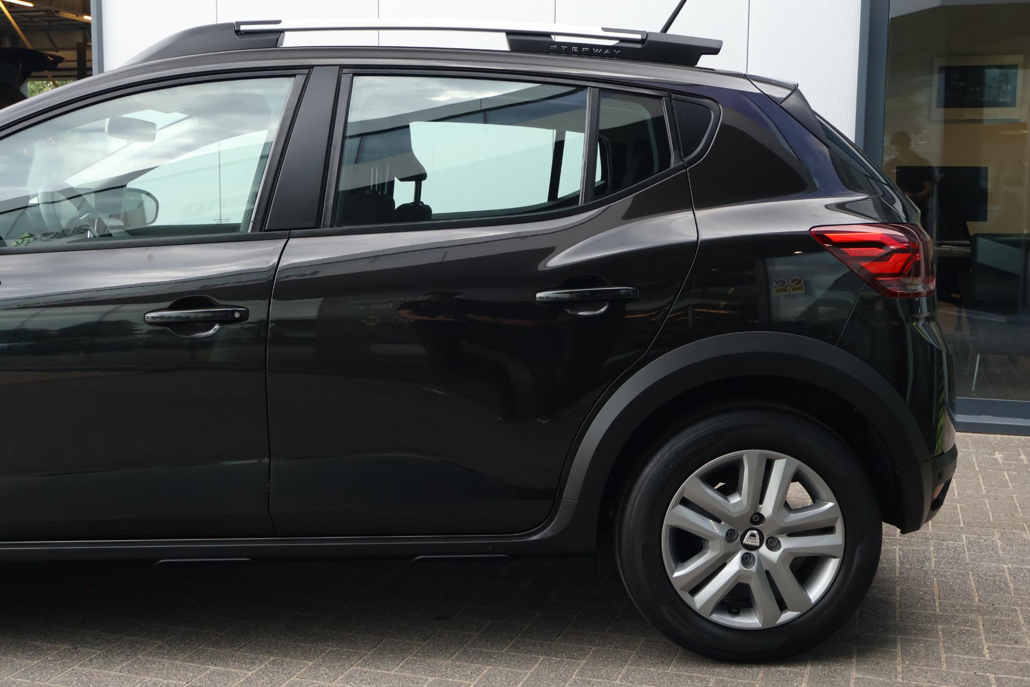 Dacia Sandero 1.0 TCe 100 Bi-Fuel Essential - Afbeelding 5