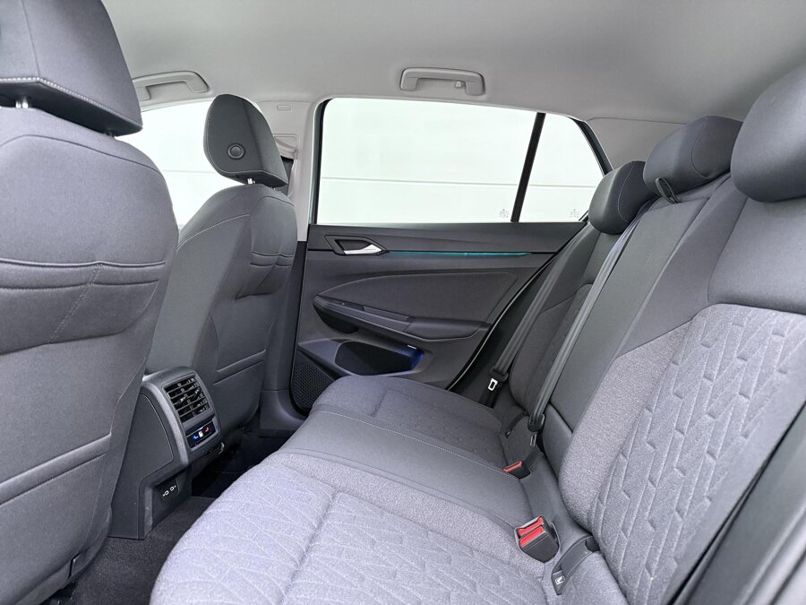 Volkswagen Golf 1.5 TSI Oranje Edition