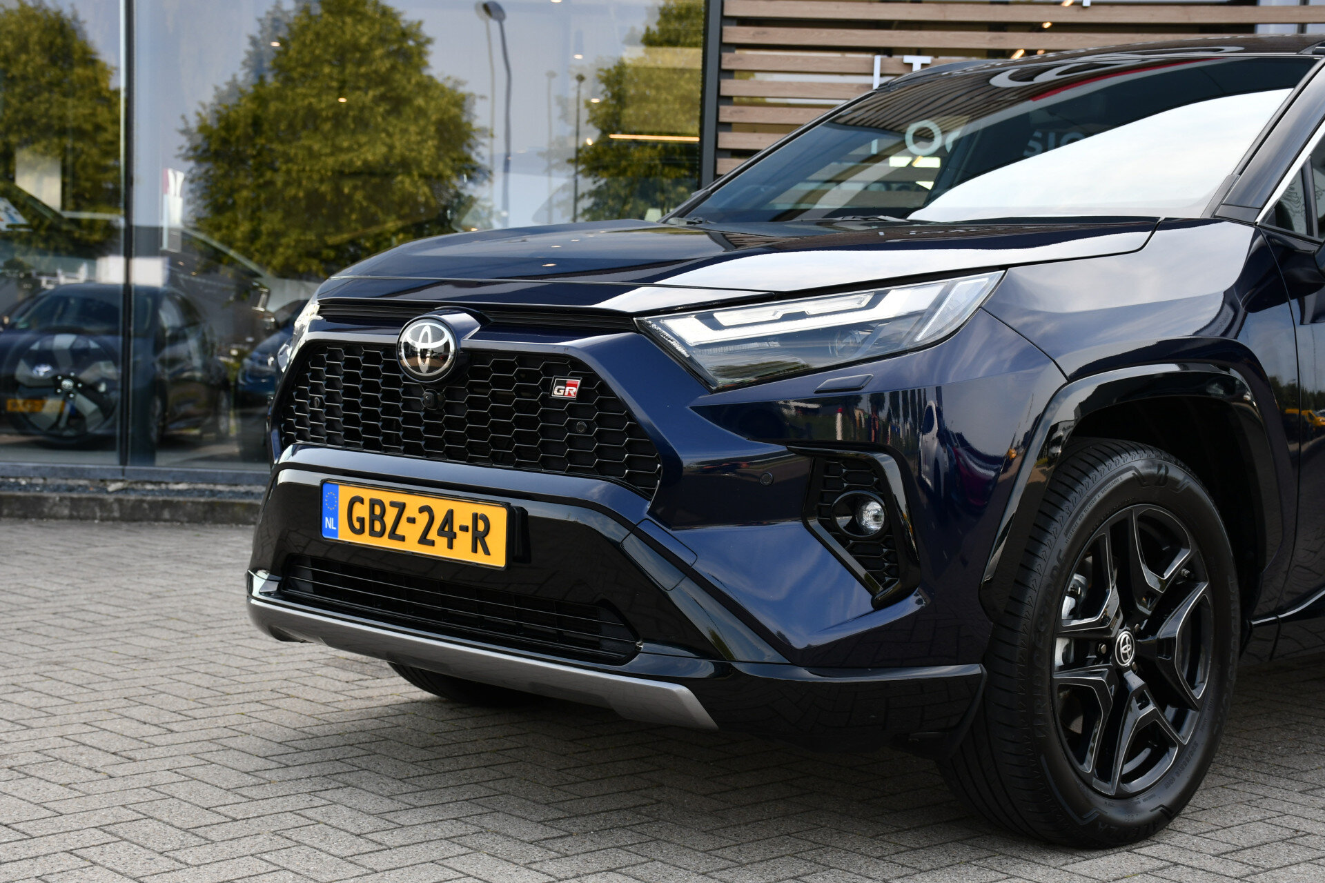 Toyota RAV4 2.5 Hybrid AWD GR SPORT Limited Automaat 222pk - Afbeelding 3