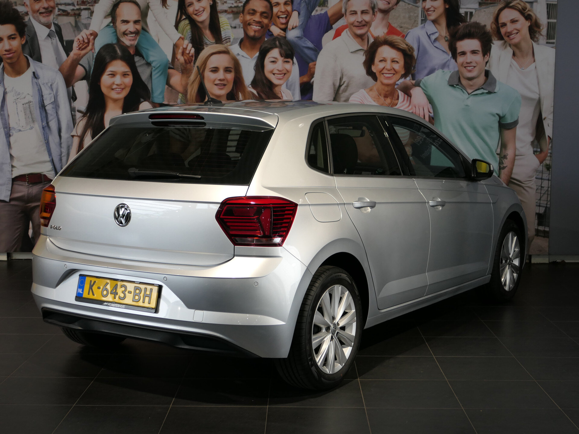 Volkswagen Polo 1.0 TSI Highline *Automaat!*  - Occasion Lease vanaf €644 p/m - - Afbeelding 3