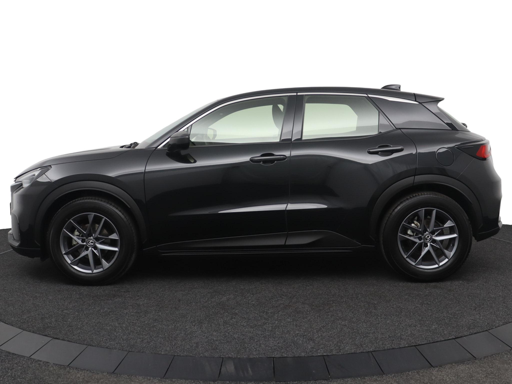 Lexus LBX 1.5 2WD - Afbeelding 3