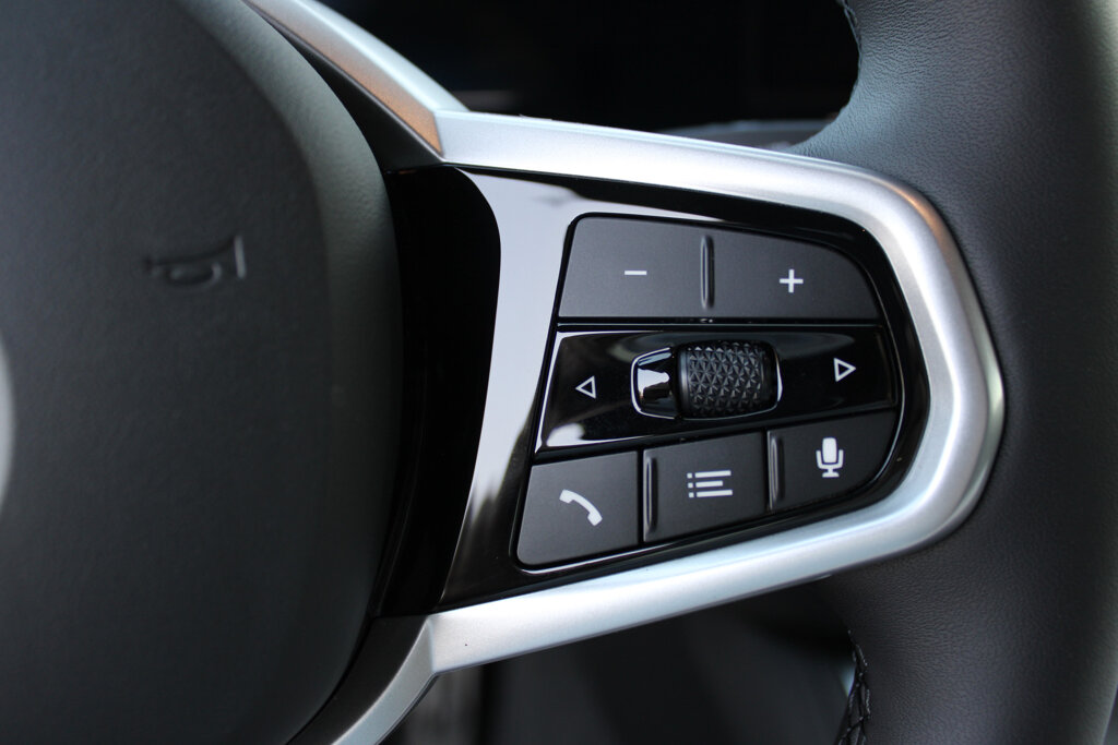 BMW i4 11