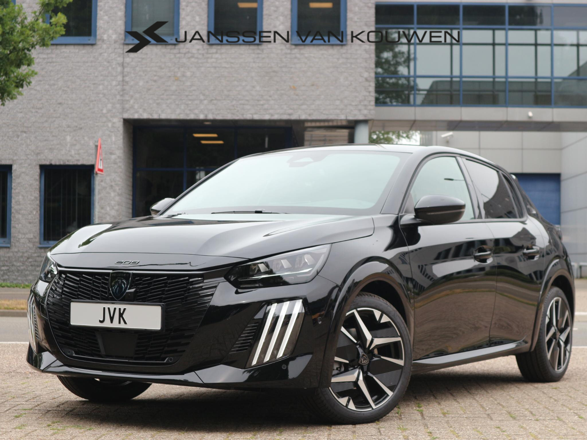 Peugeot 208 1.2 Hybrid 145 e-DCS6 GT