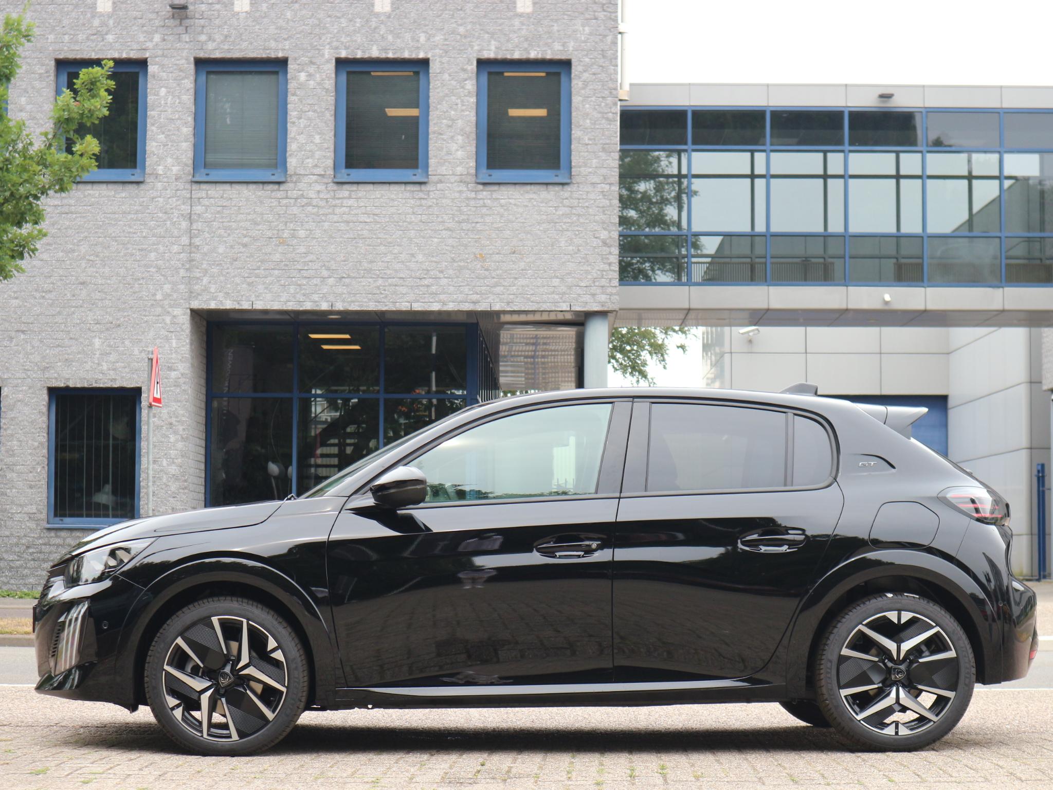 Peugeot 208 1.2 Hybrid 145 e-DCS6 GT - Afbeelding 2