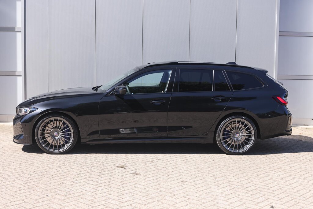 Alpina B3 8