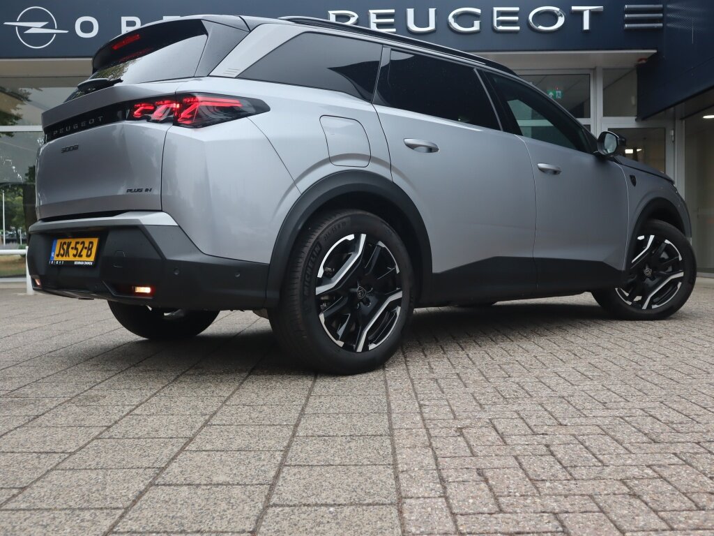 Peugeot 5008 GT Plug-in Hybride 225PK e-DCS7 Automaat 7pers., Rijklaarprijs | Trekhaak afn. | 360 Camera | Panoramadak - Afbeelding 5