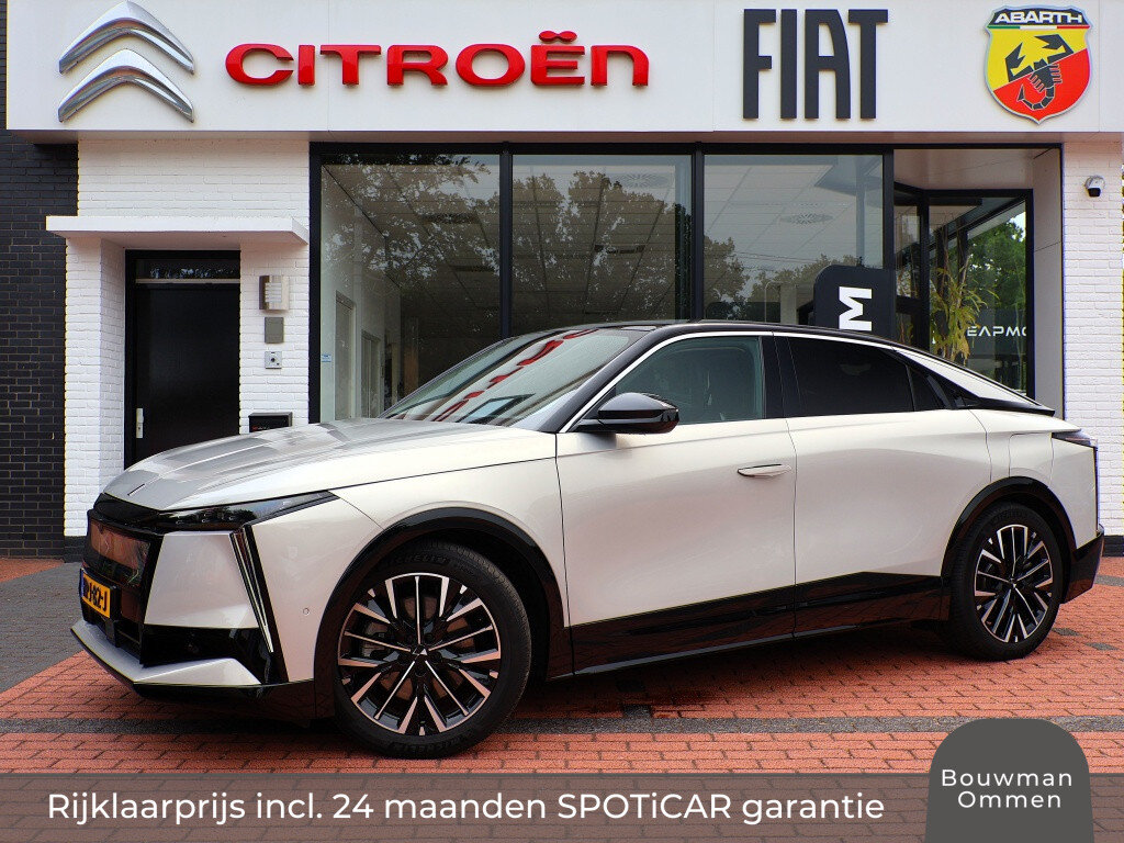 DS N°8 EV 73,7 kWh 230PK Étoile, Rijklaarprijs | Panoramadak | Stoelventilatie | Alcantara | Focal Audio