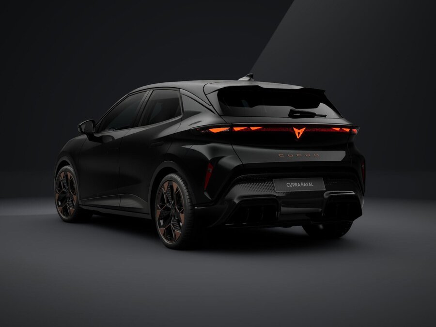 CUPRA Raval Performance First Edition 155 kW / 211 PK