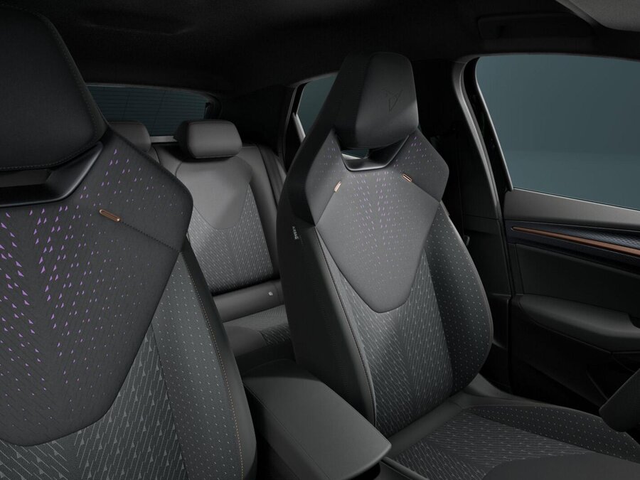 CUPRA Raval Performance First Edition 155 kW / 211 PK