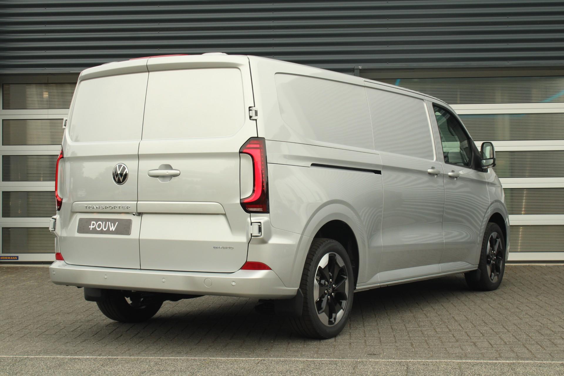 Volkswagen Transporter 2.5 eHybrid 233pk AUT L2H1 30 Bulli - Afbeelding 2