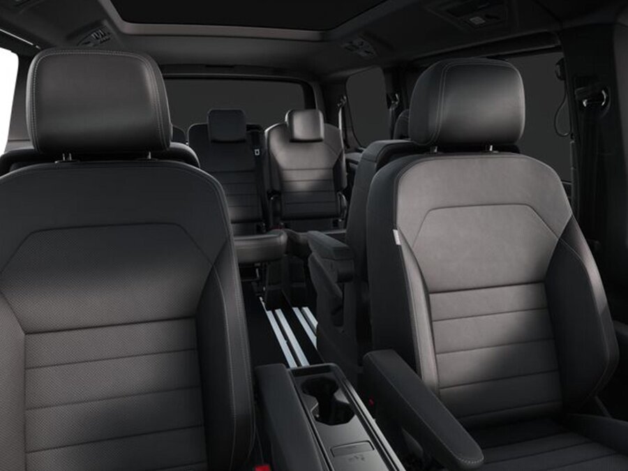Volkswagen Bedrijfswagens Multivan Bulli Edition L2 1.5 eHybrid 180 kW / 245 pk