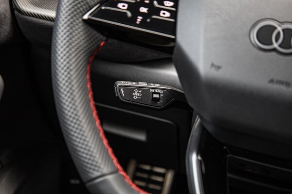 cruise control adaptief met Stop&Go en stuurhulp cruise control adaptief met Stop&Go en stuurhulp