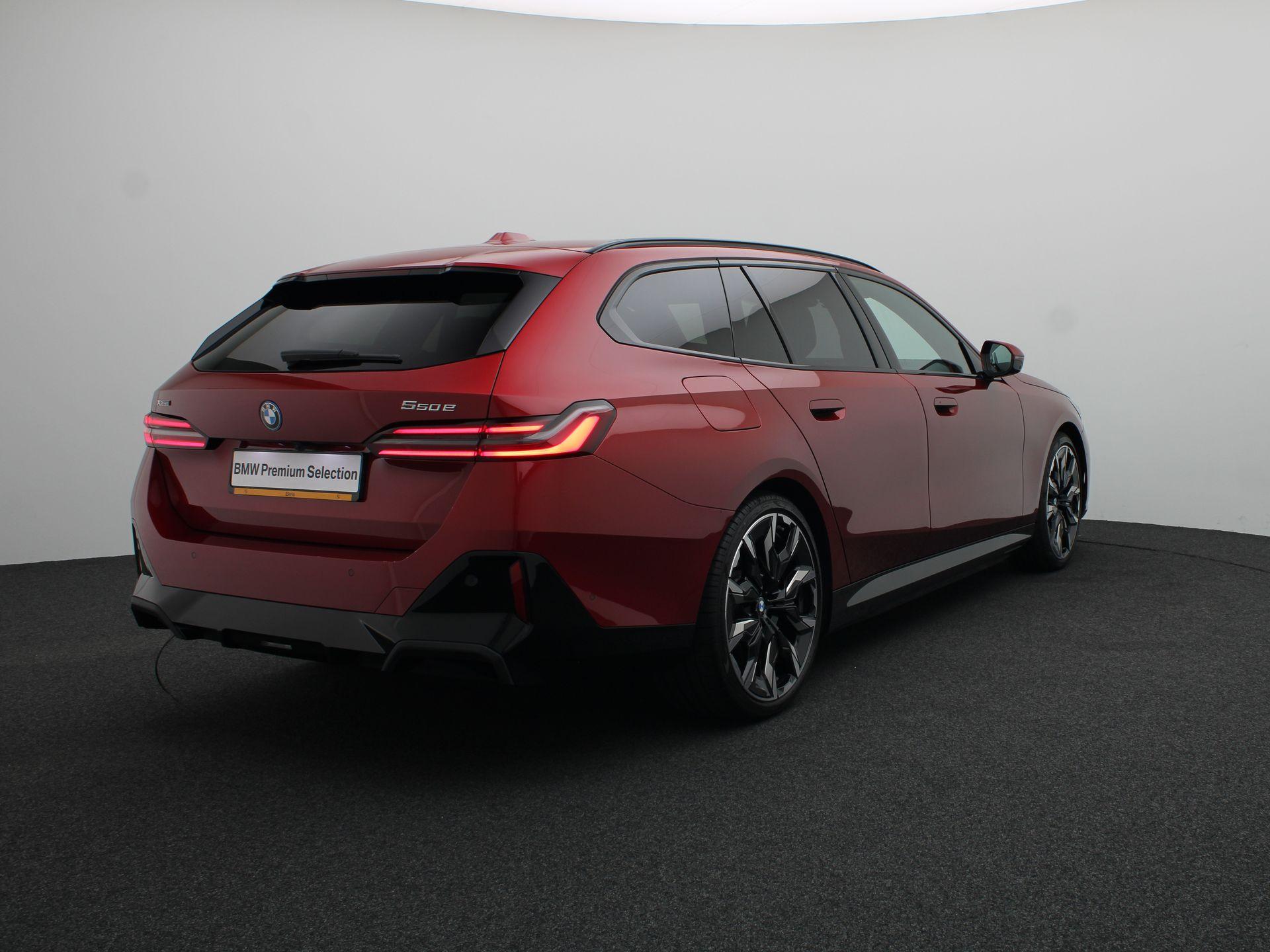 BMW 5 Serie Touring 550e xDrive - Afbeelding 2