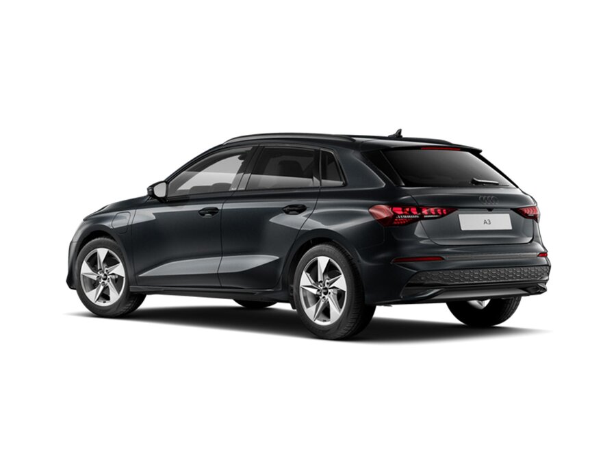 Audi A3 Sportback Advanced edition 1.5 e-hybrid 150 kW / 204 PK